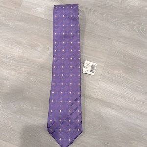 Pera lavender tie